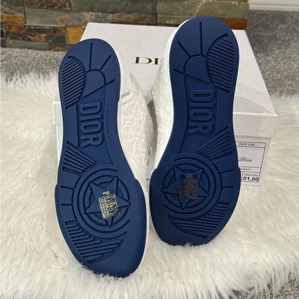 SOLD‼️Christian Dior - Dior One White Oblique Perforated Calfskin Womens Sneaker - Picture 7 of 14